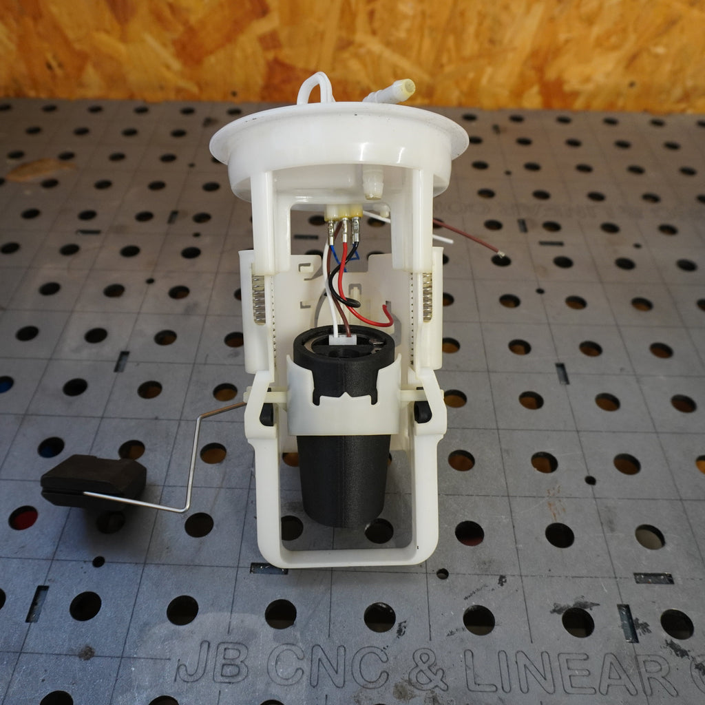 E46 Fuel pump adapter